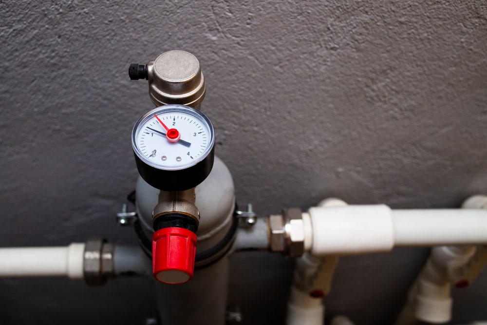 water pressure regulator at home